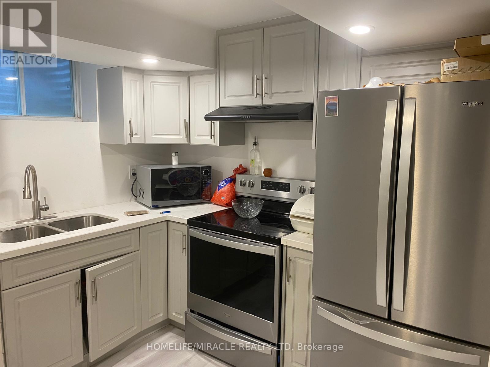33 Mcgraw Avenue — photo 20