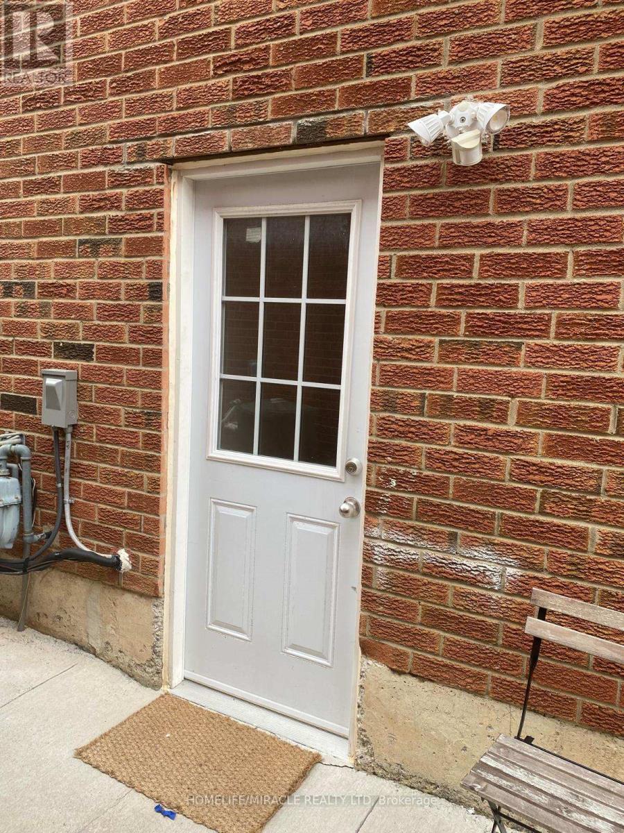 33 Mcgraw Avenue — photo 4