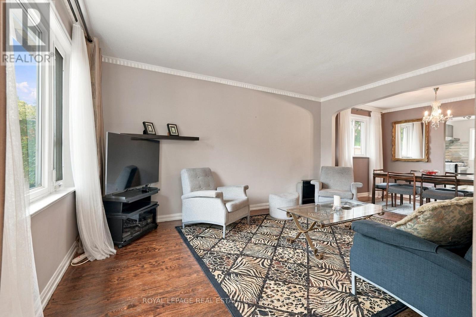 89 Yorkview Drive, Toronto, ON photo 3