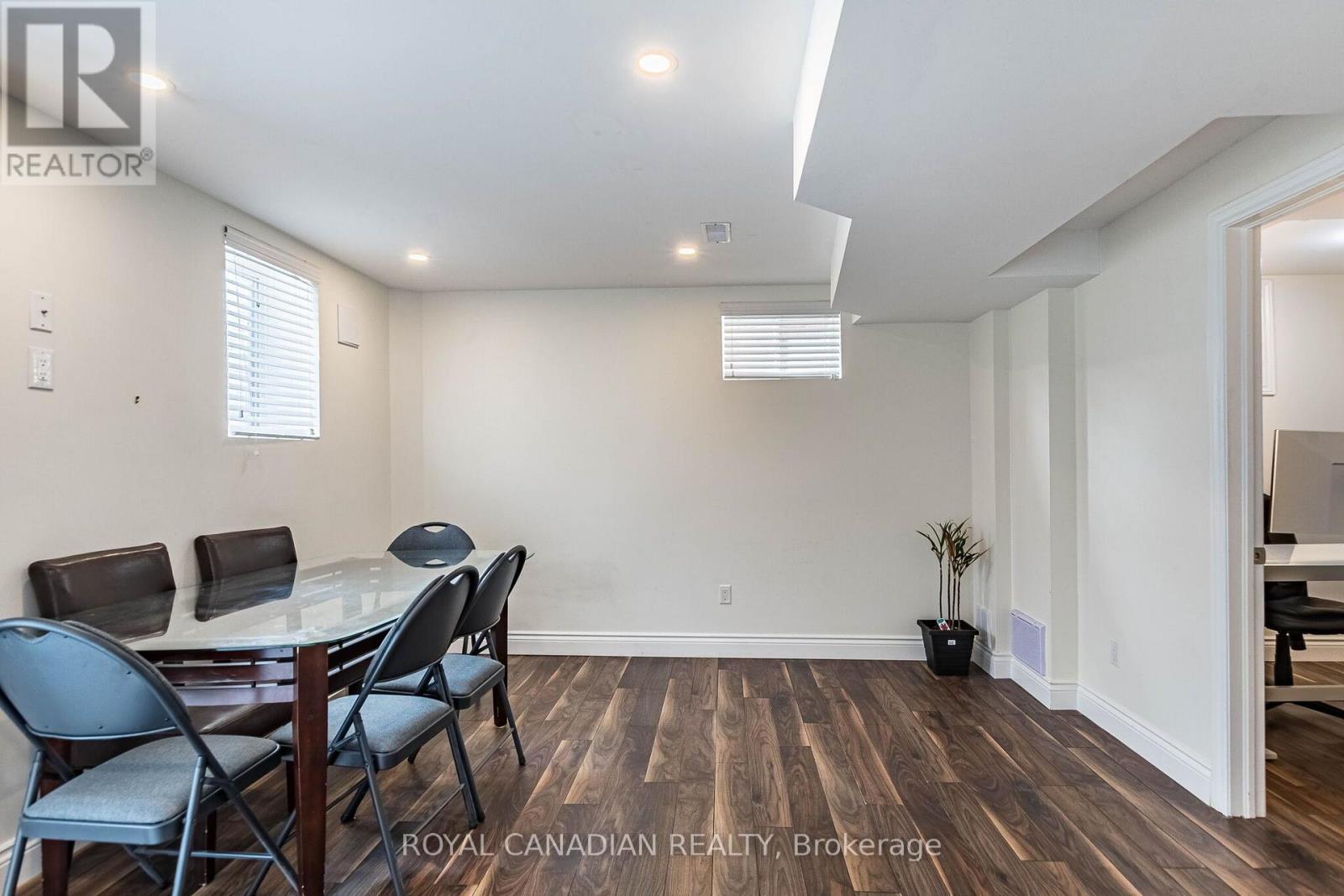 13 Island Grove, Brampton, ON photo 38