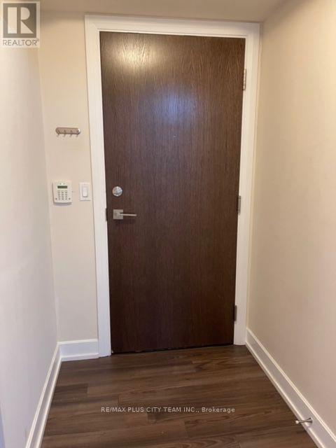2 Eva Road — photo 18