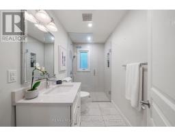 1141 Lakeshore Road W, Mississauga, ON L5H1J3 Photo 22