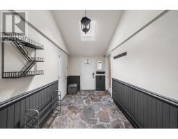 1141 Lakeshore Road W, Mississauga, ON L5H1J3 Photo 24