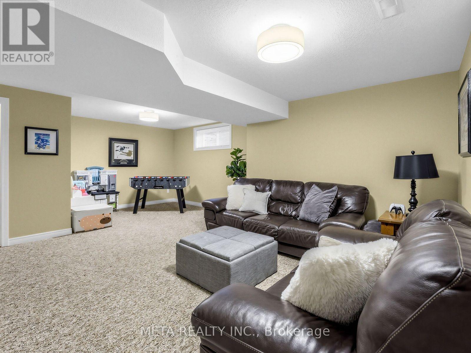 4 Murray Court — photo 29