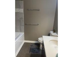 8092 Forbes Street, Mission, BC V2V6L6 Photo 17