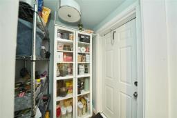 84 Hallet Street, Winnipeg, MB R2W3L7 Photo 13