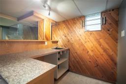1092 Spruce Street, Winnipeg, MB R3G3A3 Photo 17