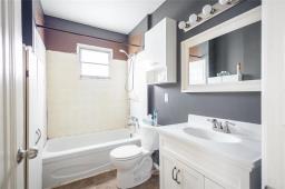 1092 Spruce Street, Winnipeg, MB R3G3A3 Photo 13