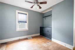 1092 Spruce Street, Winnipeg, MB R3G3A3 Photo 10