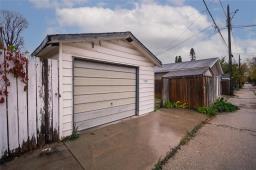 1092 Spruce Street, Winnipeg, MB R3G3A3 Photo 23