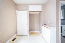 1092 Spruce Street, Winnipeg, MB R3G3A3 Photo 8