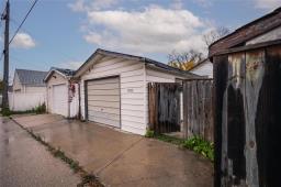 1092 Spruce Street, Winnipeg, MB R3G3A3 Photo 24