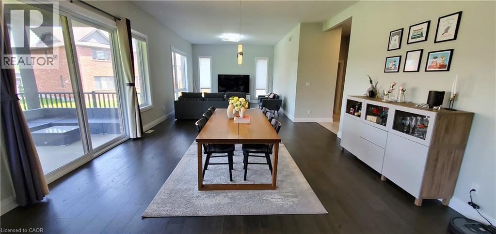 819 Sundrops Court — photo 15