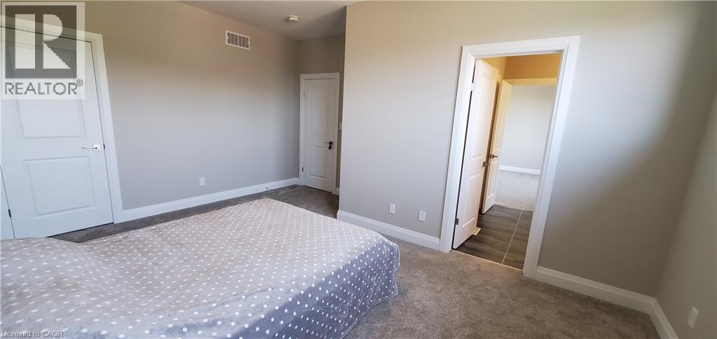 819 Sundrops Court — photo 29