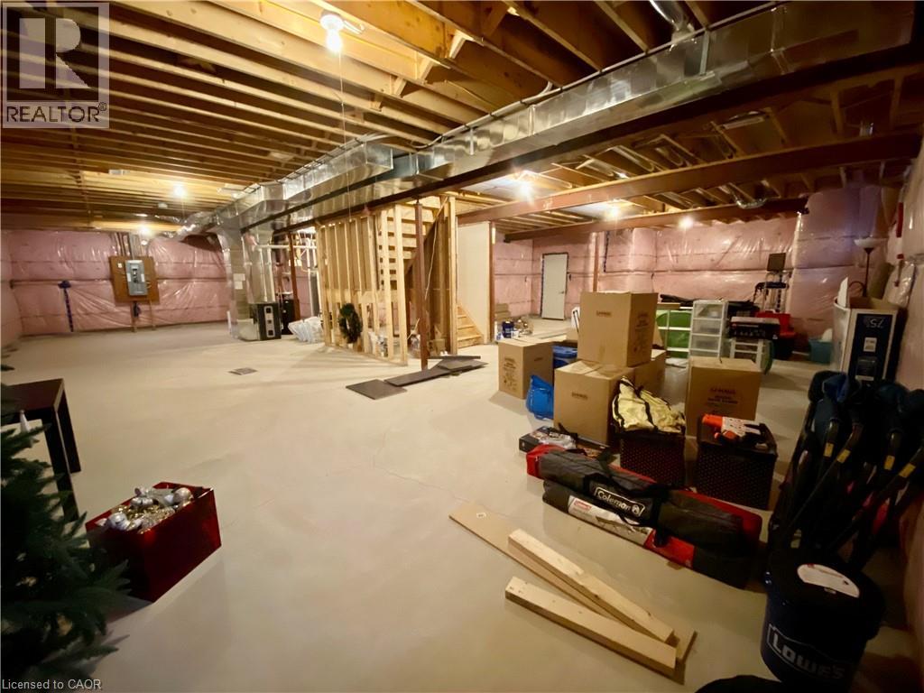 819 Sundrops Court — photo 49
