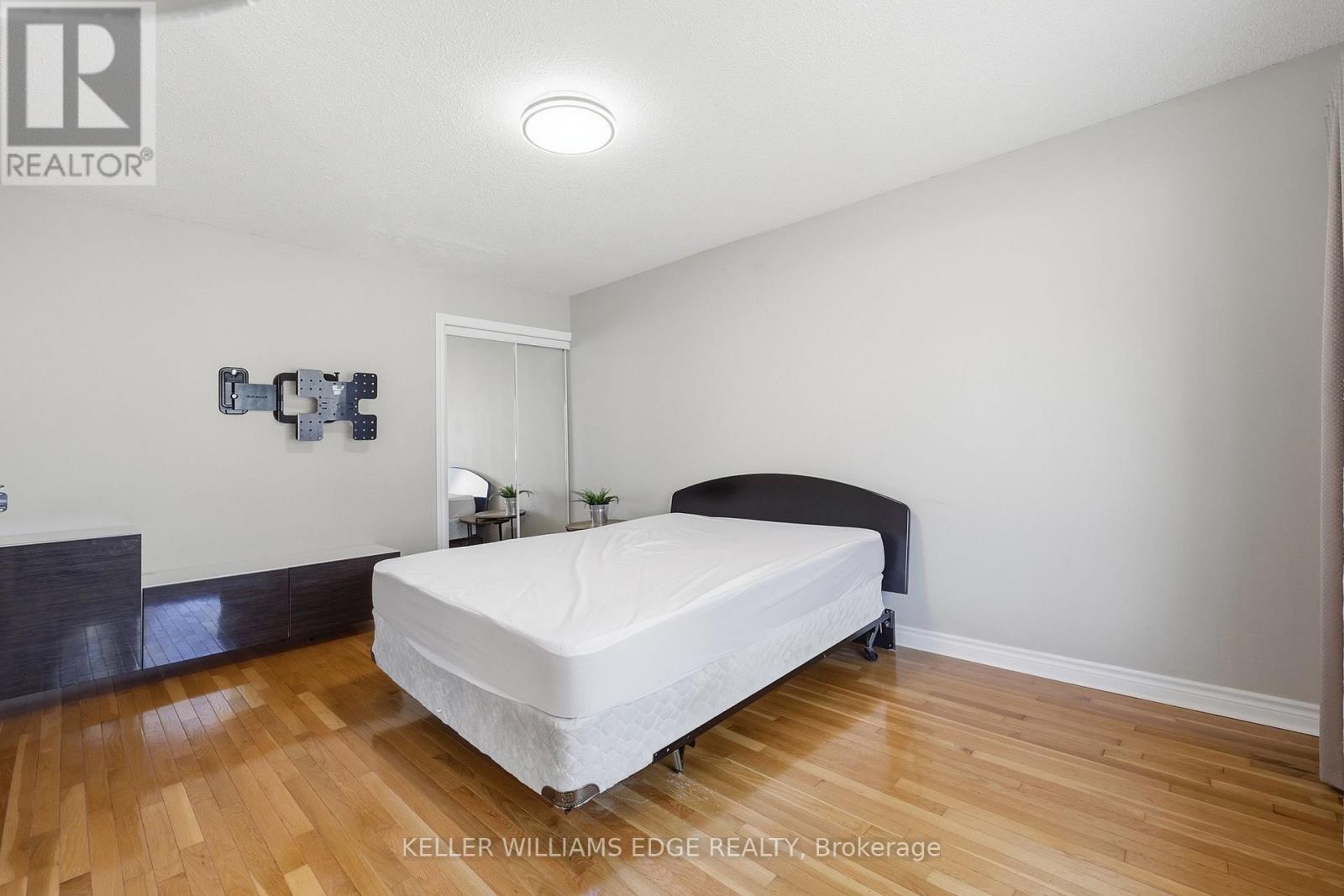 111 Tupper Drive — photo 12