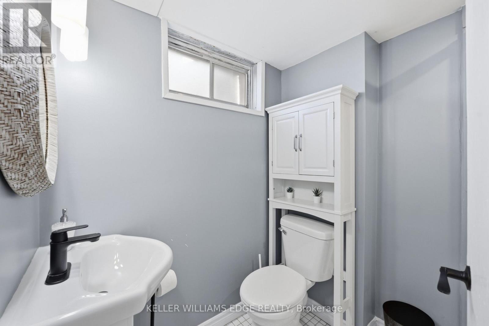 111 Tupper Drive — photo 21