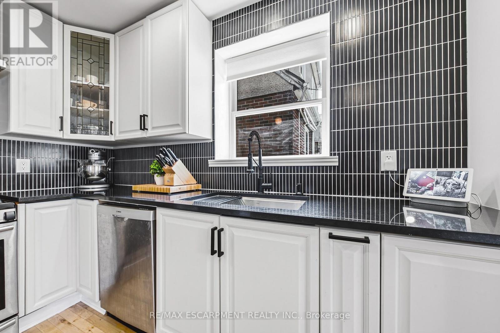 255 Weir Street North, Hamilton, ON photo 10