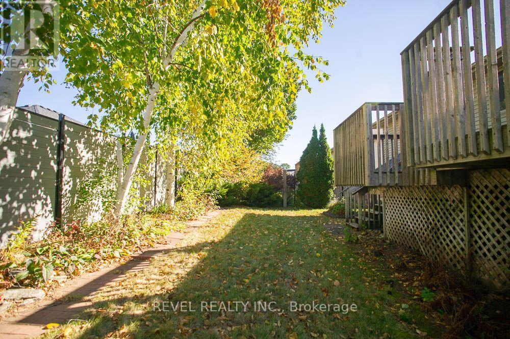 16 Bradbury Crescent, Brant, ON photo 30