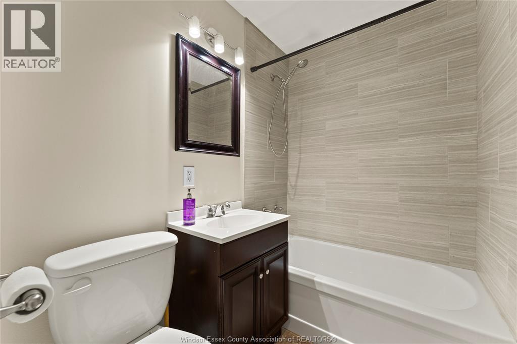 1351 CENTRAL - 9