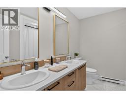 60 Aime Street, photo 15