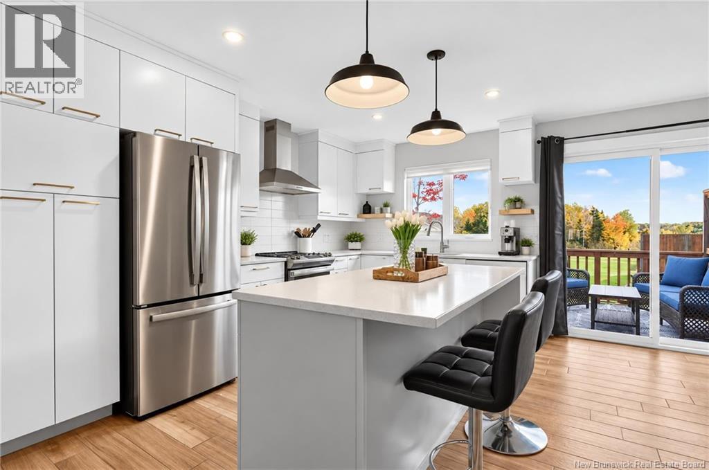 60 Aime Street - 3
