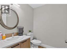 60 Aime Street, photo 17