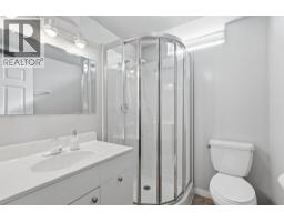 543 Willingdon Boulevard SE - photo 34