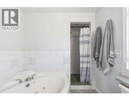 543 Willingdon Boulevard SE - photo 30
