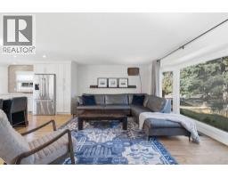 543 Willingdon Boulevard SE - photo 11