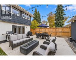 543 Willingdon Boulevard SE - photo 37