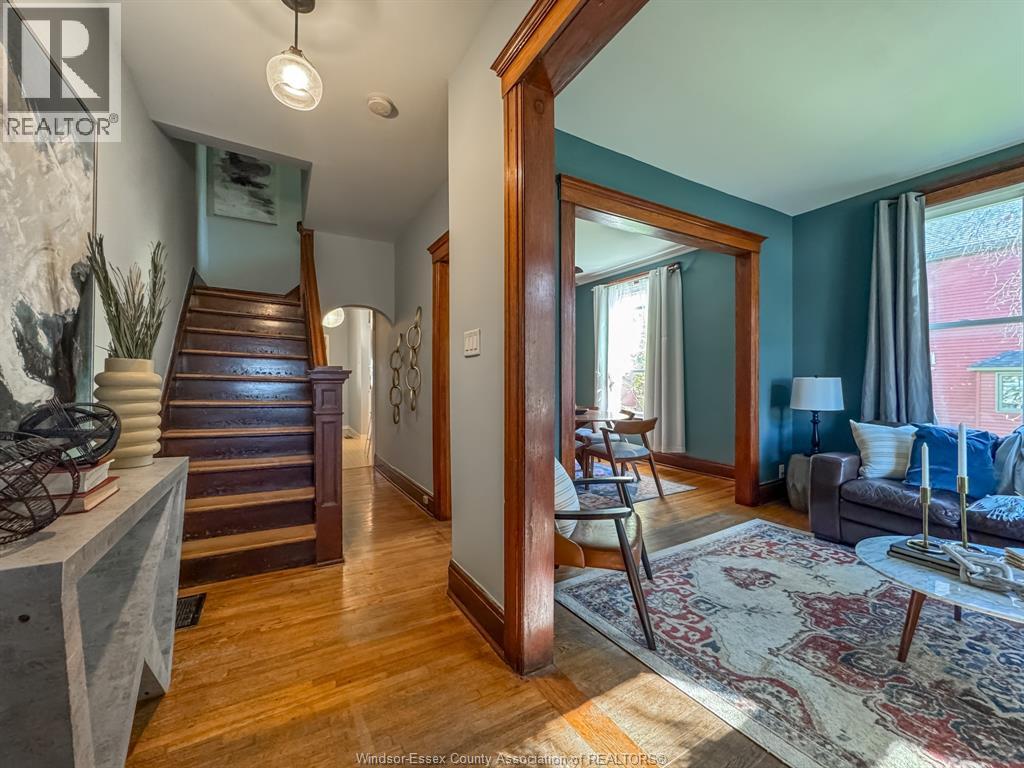 536 Windermere Rd — photo 26