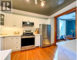 536 Windermere Rd, Windsor, ON N8Y3C8 Photo 21