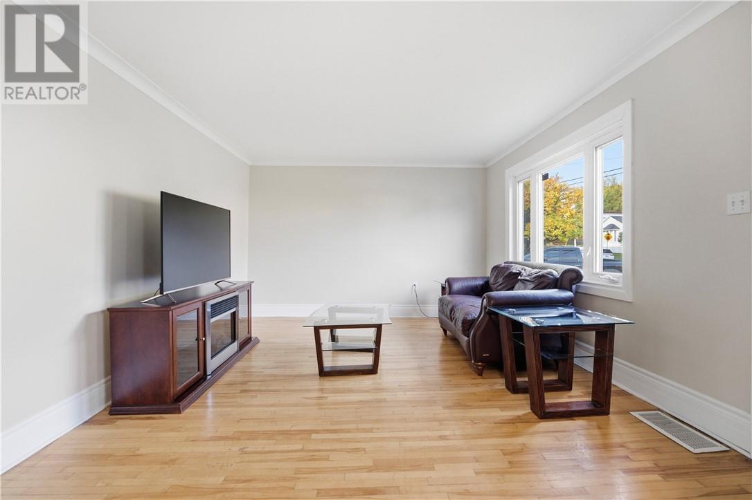 1241 Rideau - 4