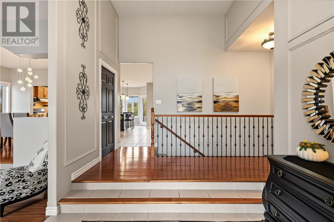 187 Ravina Avenue - 10