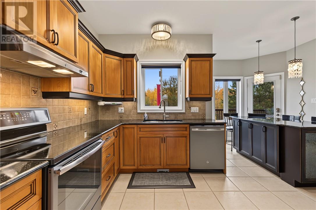 187 Ravina Avenue - 18