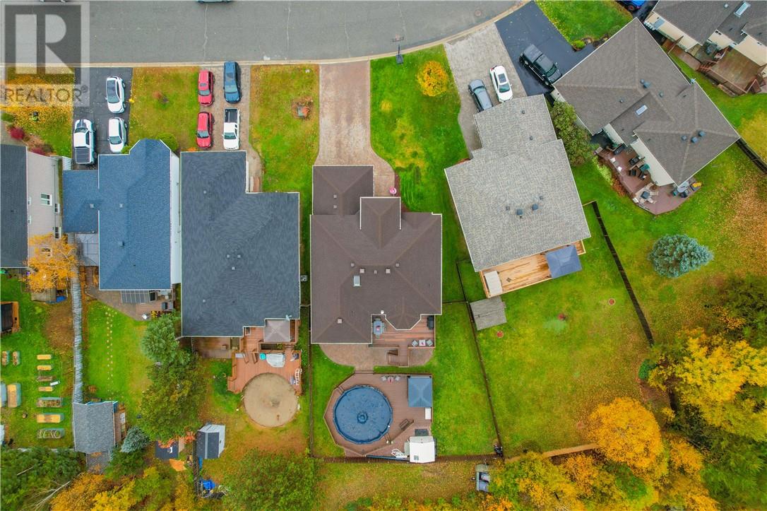 187 Ravina Avenue - 61
