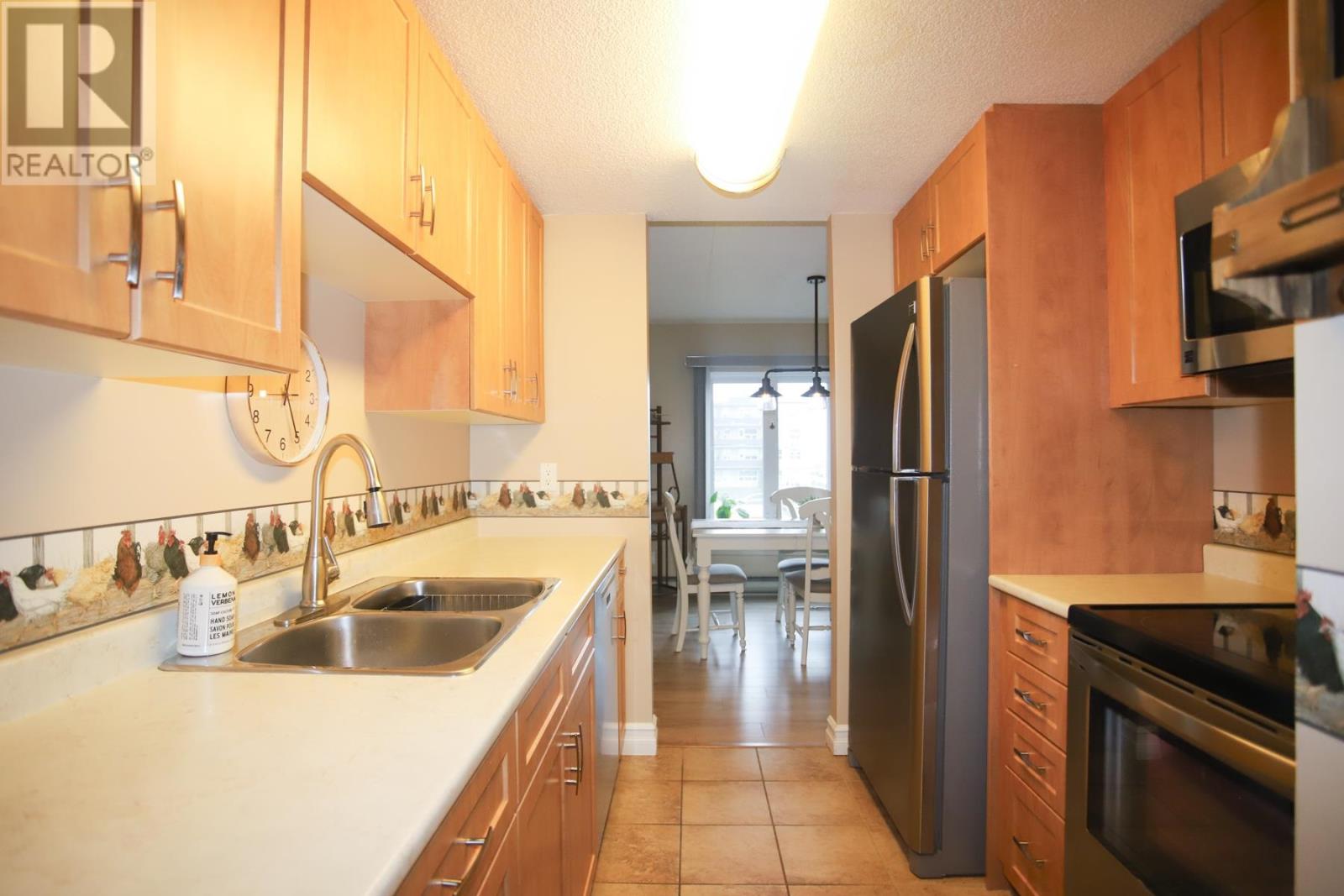 206 Breton RD # 7 - 18