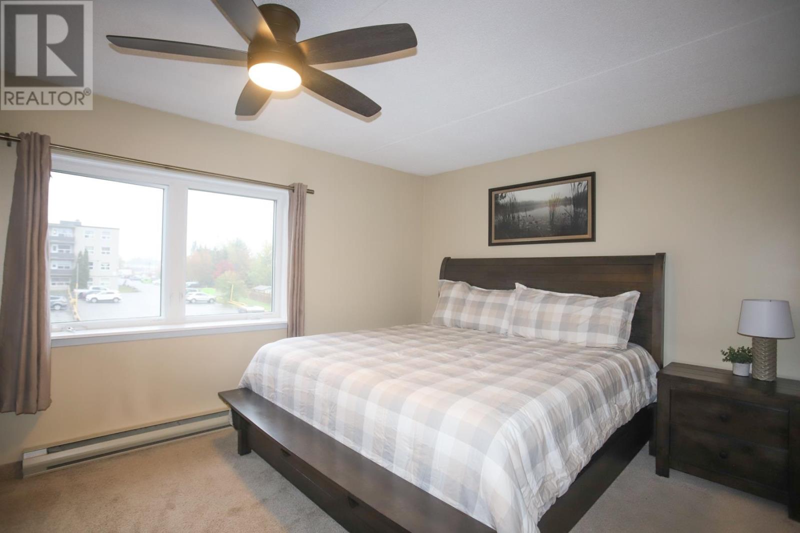 206 Breton Rd # 7 — photo 23