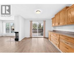3pc Bathroom - 4, 2323 Oakmoor Drive Sw, Calgary, AB T2V4T2 Photo 7