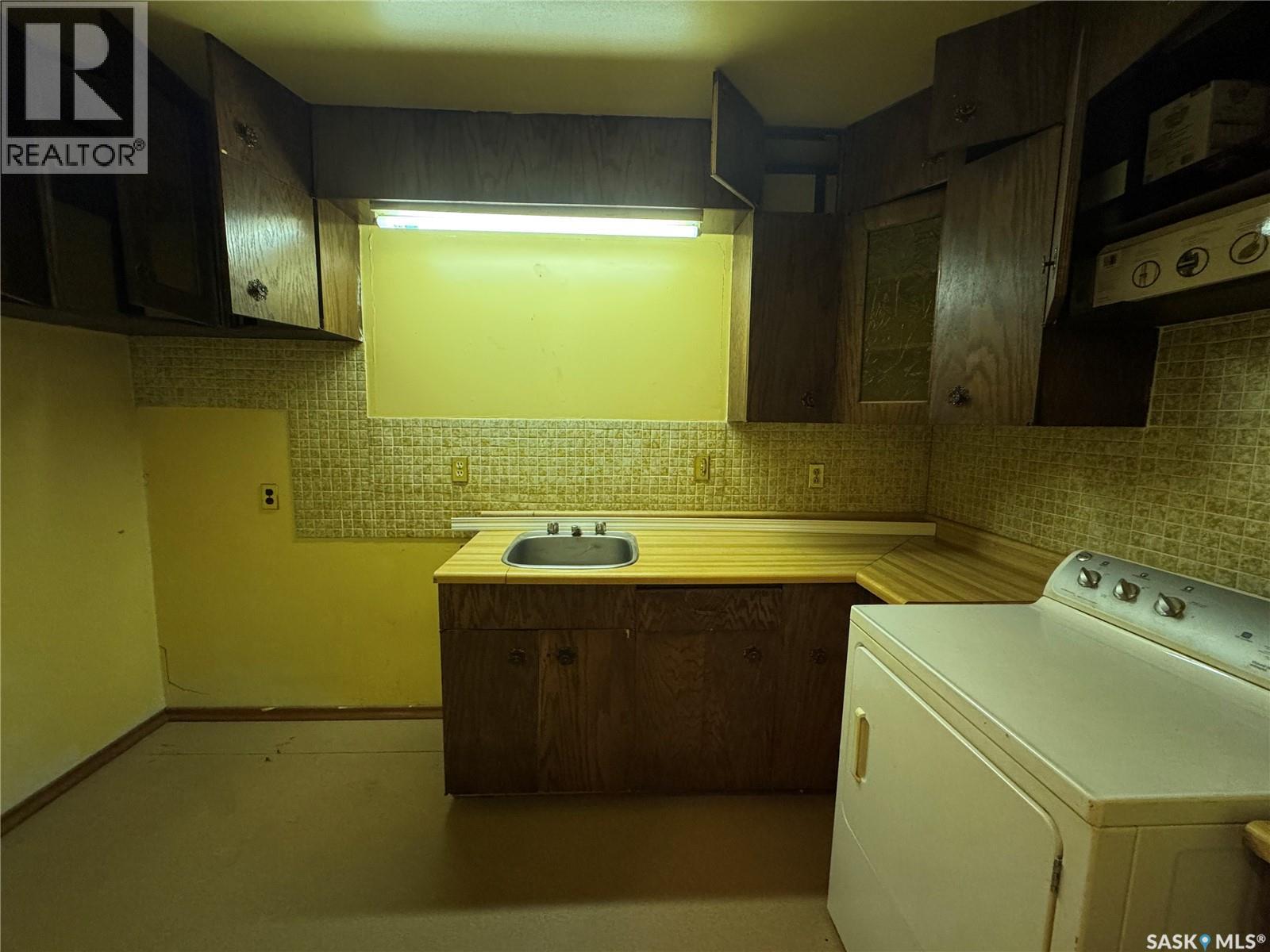 1571 Athol STREET, Regina — photo 13