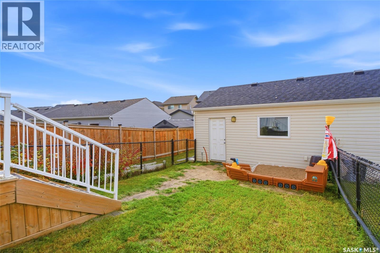 #4126 Brighton CIRCLE - 39