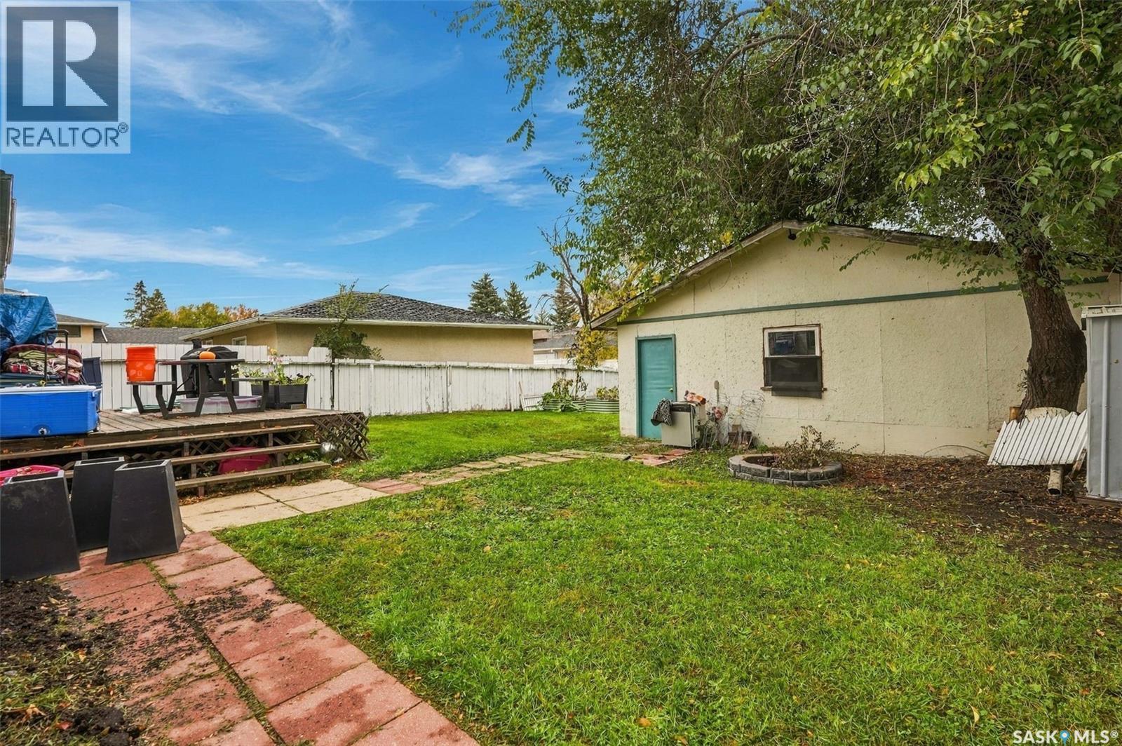 119 McCarthy BOULEVARD - 35