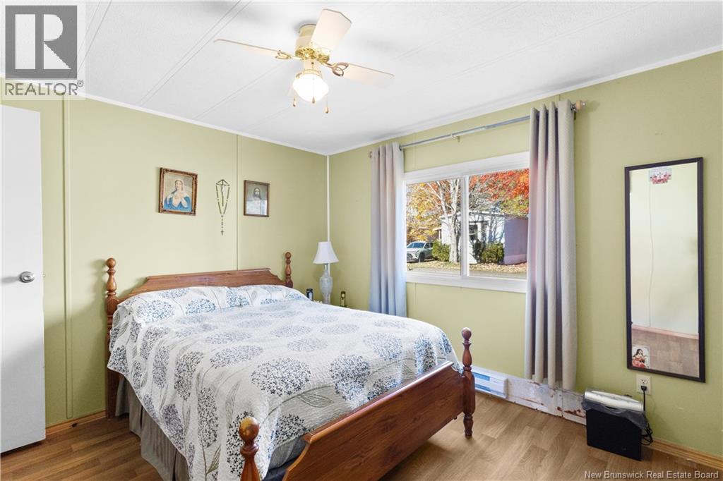 21 Hill Street - 17