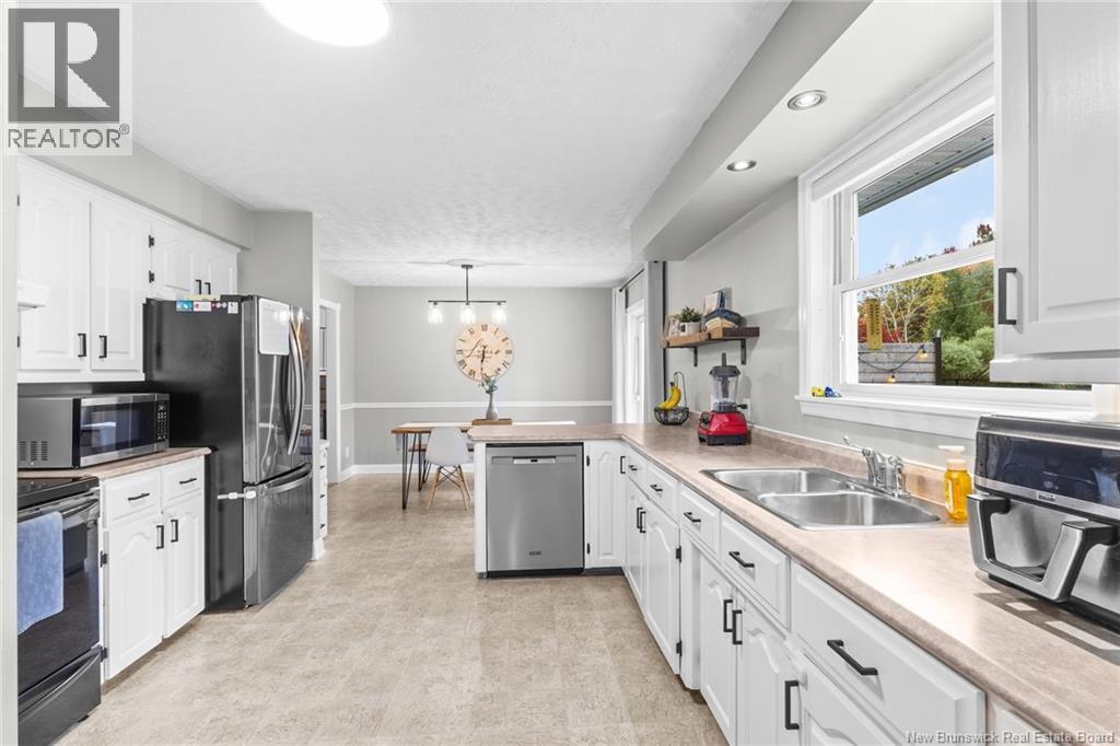 436 Cherry Avenue - 16