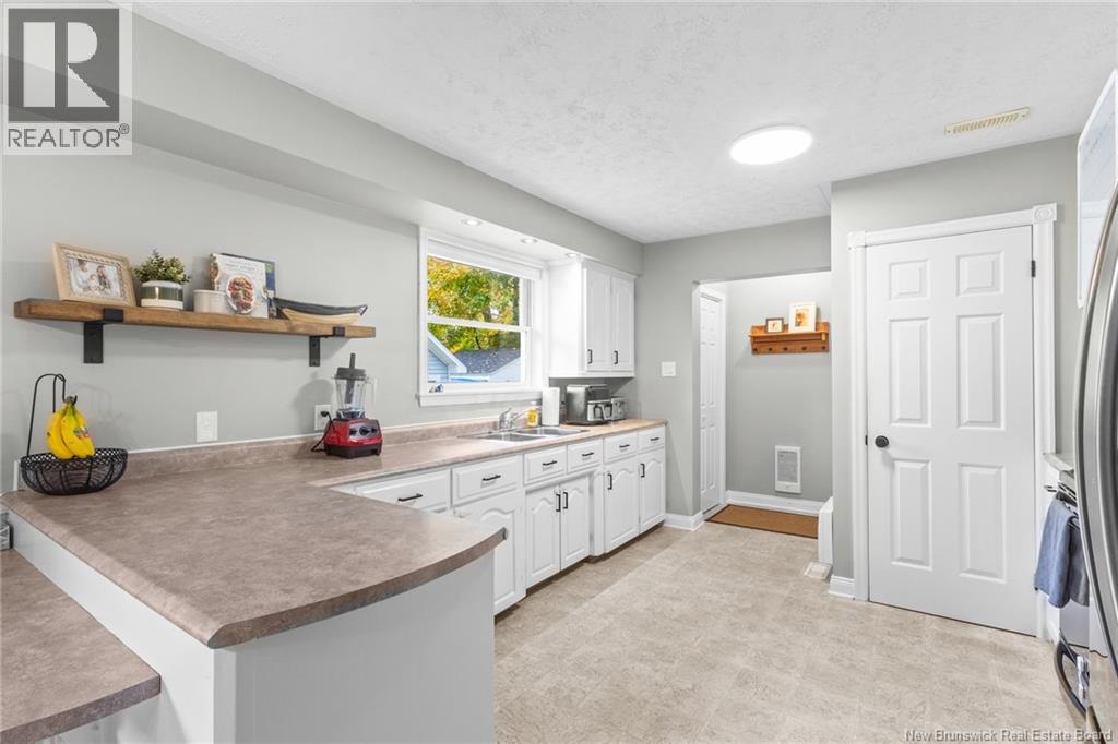 436 Cherry Avenue - 13