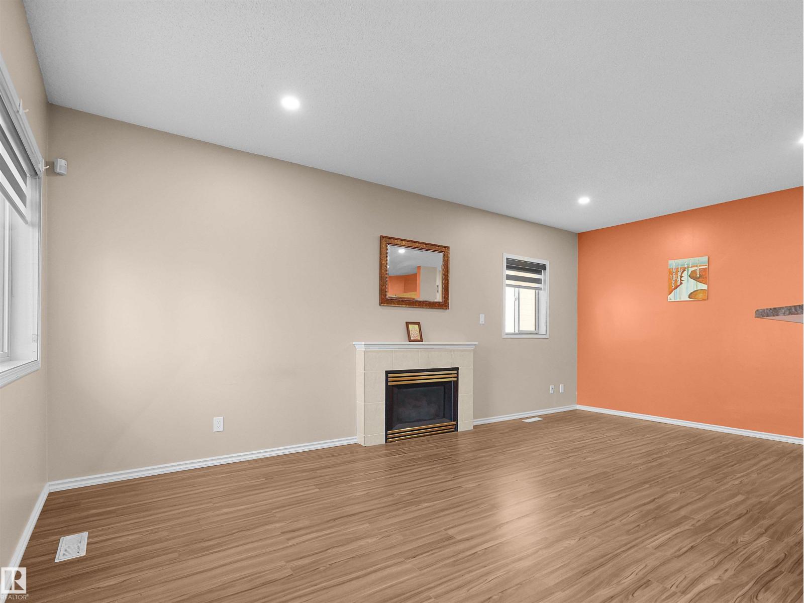 #35 843 YOUVILLE DR W NW - 16