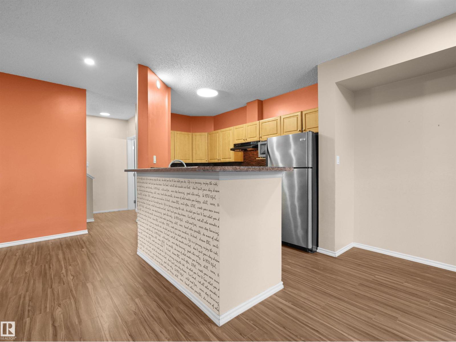 #35 843 YOUVILLE DR W NW - 18