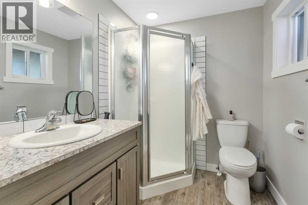 Listing photo – 4534 46 Street, Sylvan Lake