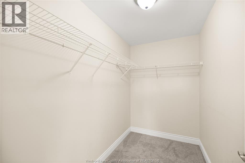 200 Manning — photo 16